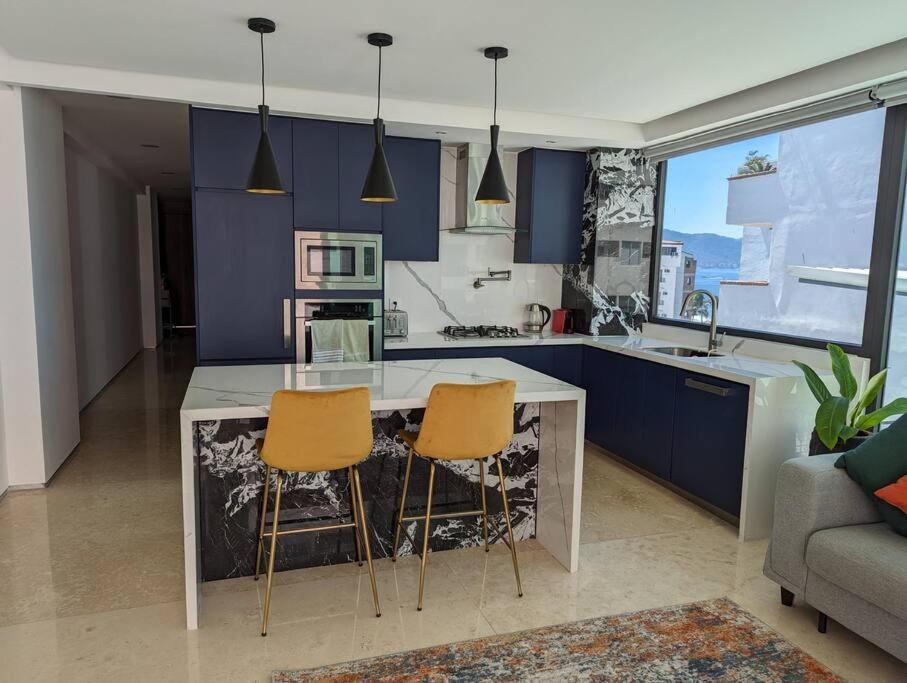 פוארטו ואלארטה Ocean View Penthouse In P.V. Romantic Zone מראה חיצוני תמונה