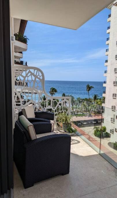 פוארטו ואלארטה Ocean View Penthouse In P.V. Romantic Zone מראה חיצוני תמונה
